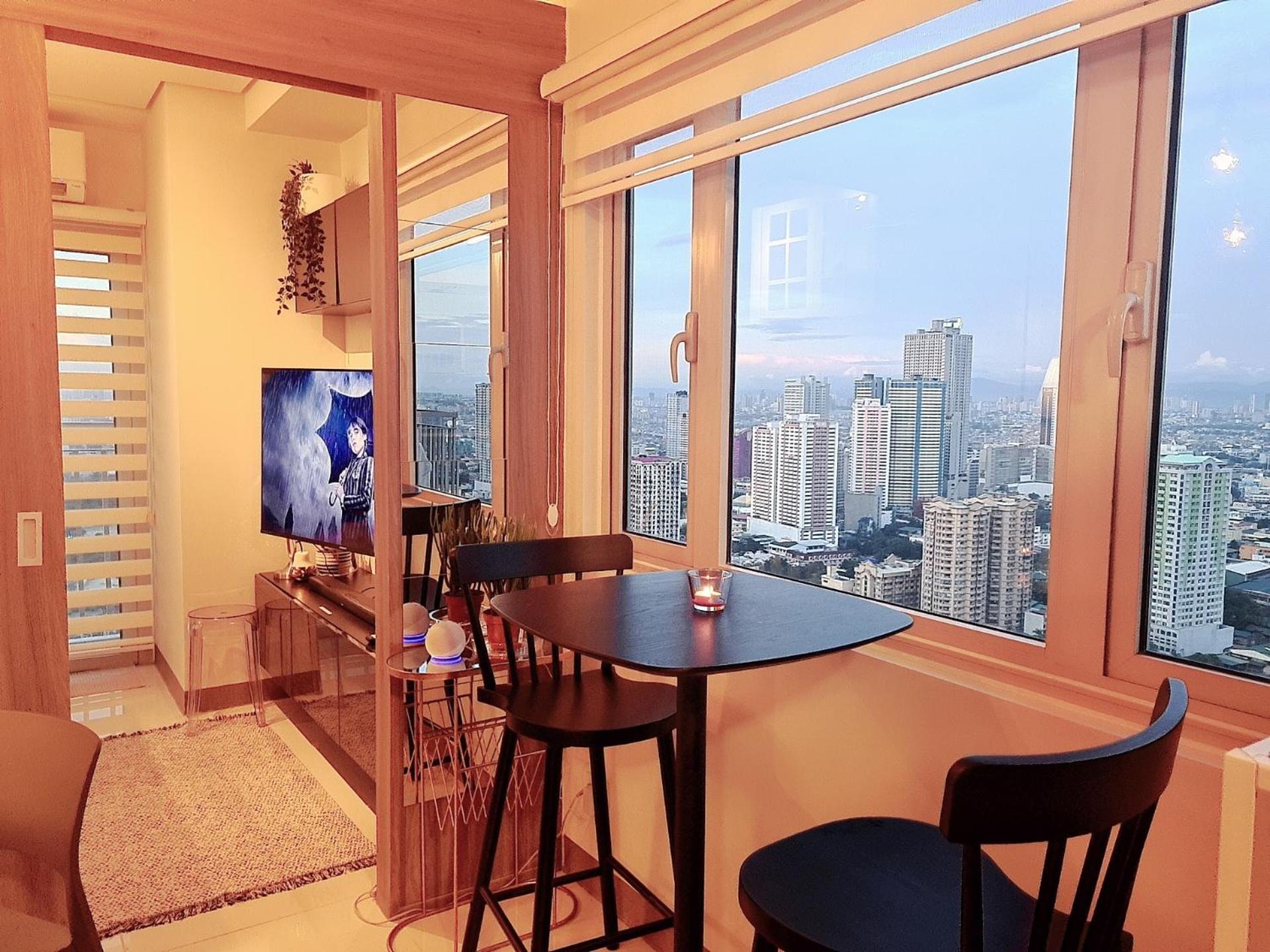 Cozy Penthouse 2Br Suite W Balcony - Amazing Manila Bay View And City Skyline Near Moa Pasay Dış mekan fotoğraf
